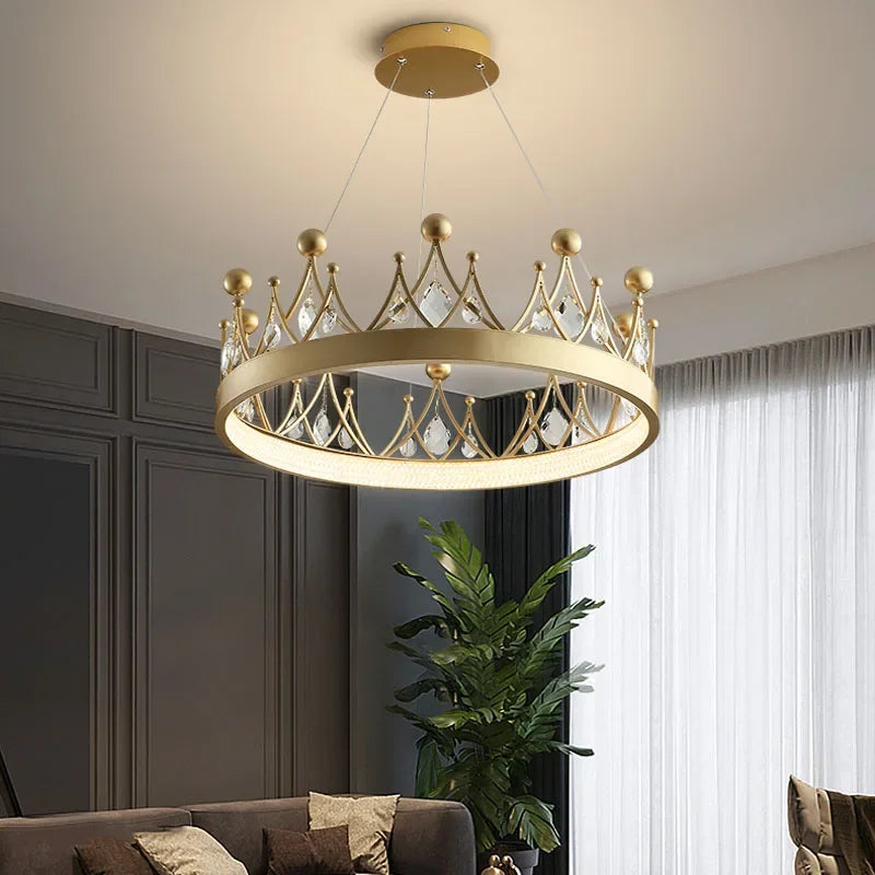 Crystal Crown Light Luxury Lamp