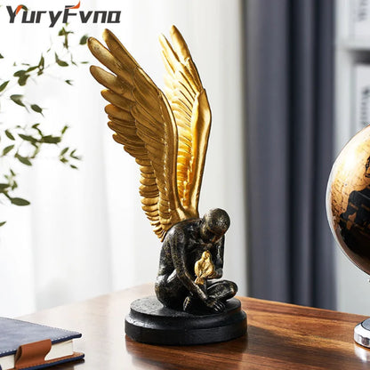 Modern Resin Statue Golden Abstract Character Home Decor Statue and Sculpture Figures Desktop